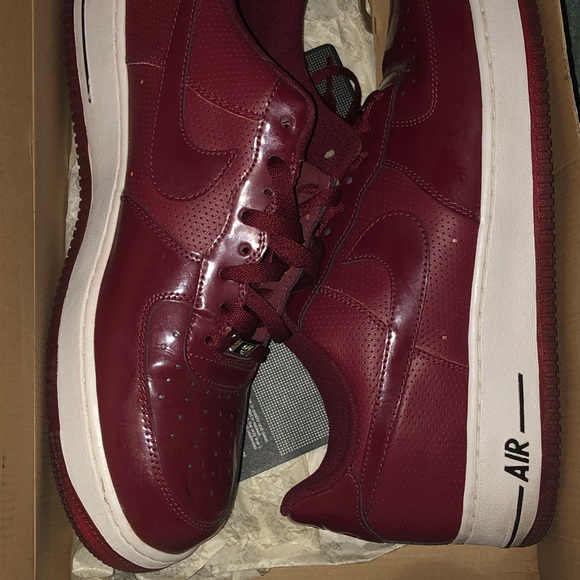 **RARE** NIKE AIR FORCE 1 07' TEAM RED MENS SIZE 12 NEW IN BOX!!! - Picture 14 of 16